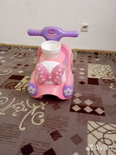Детская машинка каталка с ручкой бу