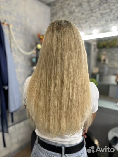 Модель на наращивание волос