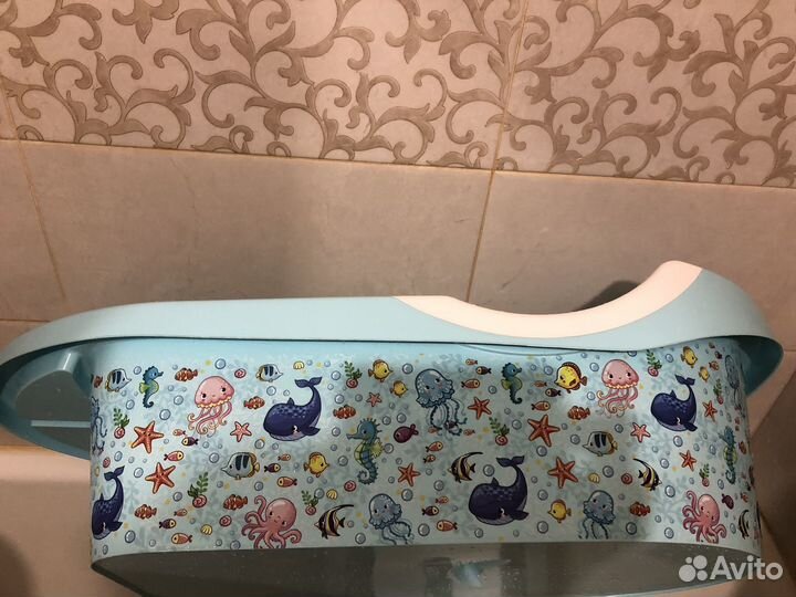 Ванночка для купания с горкой