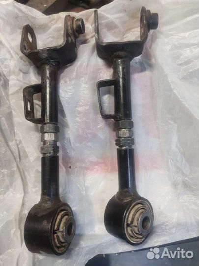 Задний регулируемый рычаг на хонду срв3, 4