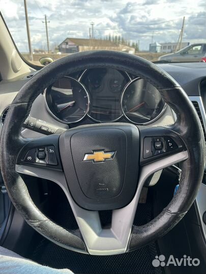 Chevrolet Cruze 1.8 AT, 2012, 135 000 км