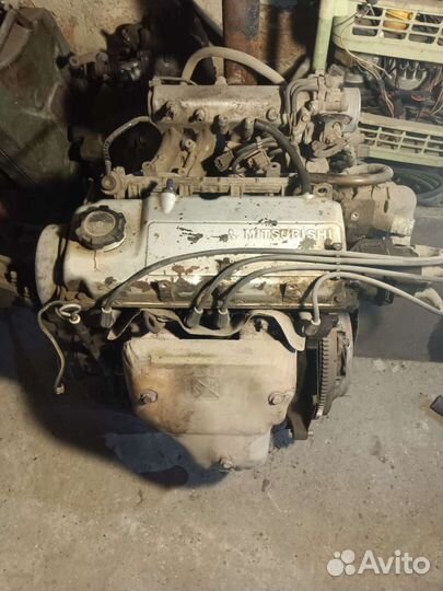Двигатель Mitsubishi Lancer 2000г