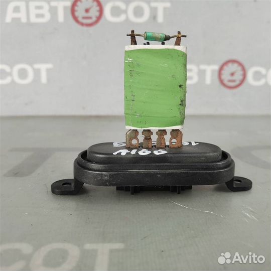 Резистор вентилятора печки VW Transporter T6 2010