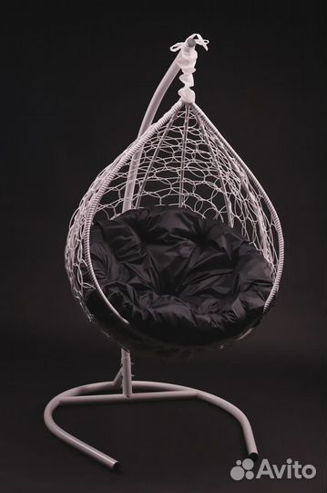 Подвесное кресло кокон из искусственного ротанга