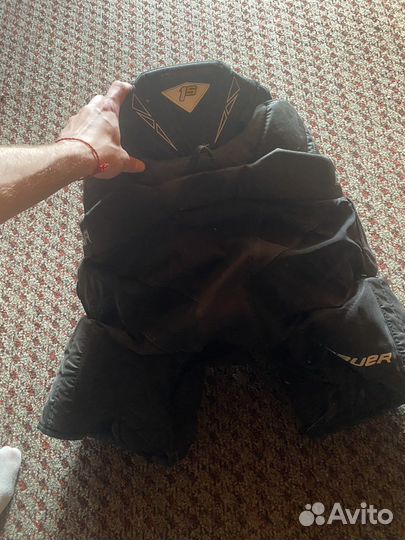 Хоккейные шорты и нагрудник bauer