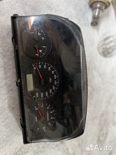 Щиток приборов Vortex Corda Amylet