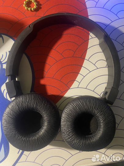 Беспроводные наушники jbl