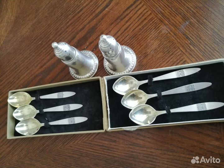 Серебряные кофейные ложечки