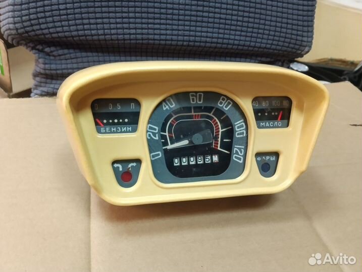 Корпус щитка приборов заз 965 кп211