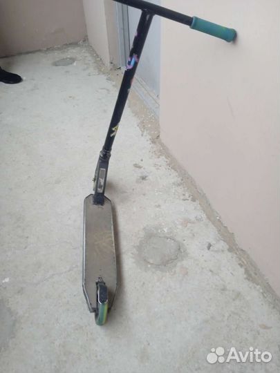 Трюковой самокат