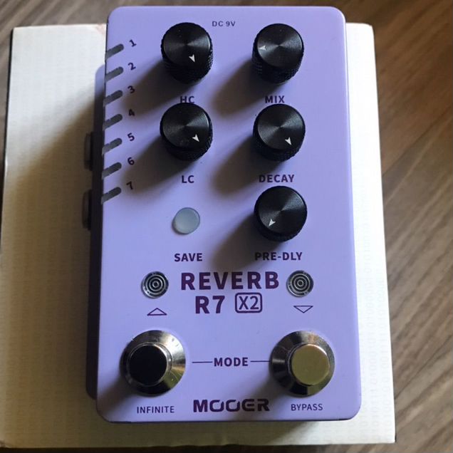 Mooer reverberator r7