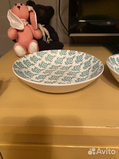 Тарелки 2 штуки голубые, есть еще желтые 2шт