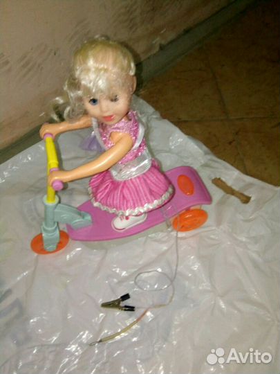 Куклы большие.Цена указана за 1 любую