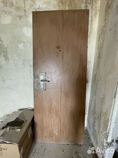Дверь металлическая бу