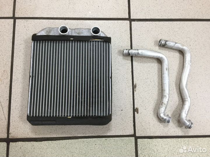 Радиатор отопителя Mitsubishi Montero Sport 1