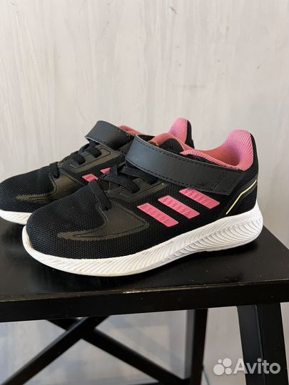 Кроссовки для девочки adidas 26