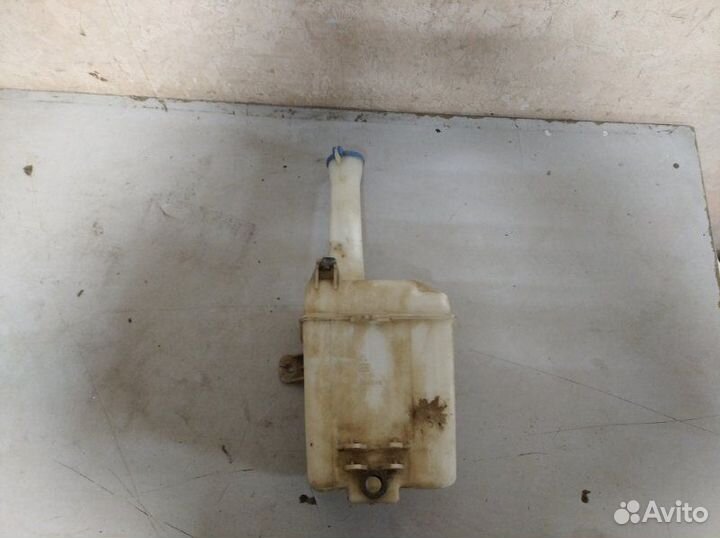 Бачок омывателя Hyundai Accent седан G4EC(1.5L