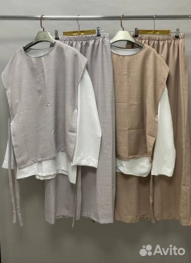 Костюм тройка