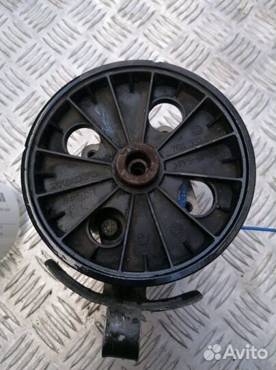 Насос гидроусилителя Volvo XC70