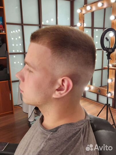 Мужская стрижка, оформление бороды