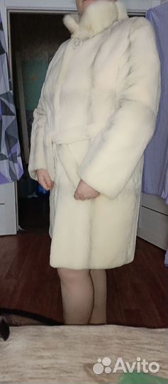 Шуба из бобрика 54