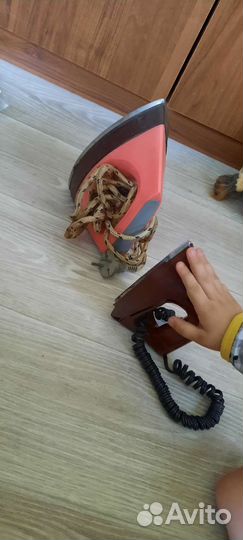 Утюг дорожный