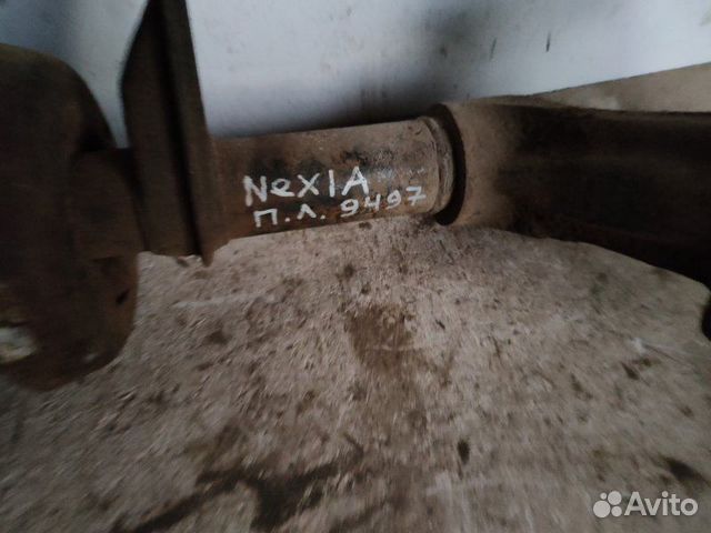 Кулак поворотный передний левый передний левый