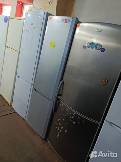 Холодильник бу аристон