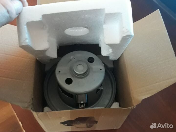 Мотор двигатель от пылесоса