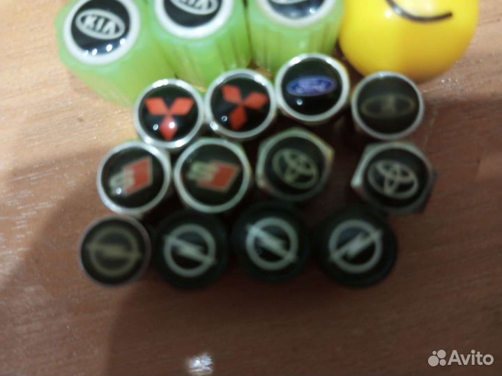 Колпочки на нипель пишите