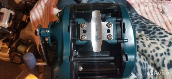 Электрокатушка морская Miya Epoch Command CX-4