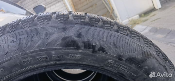 Gislaved Nord Frost 200 225/50 R17 98T