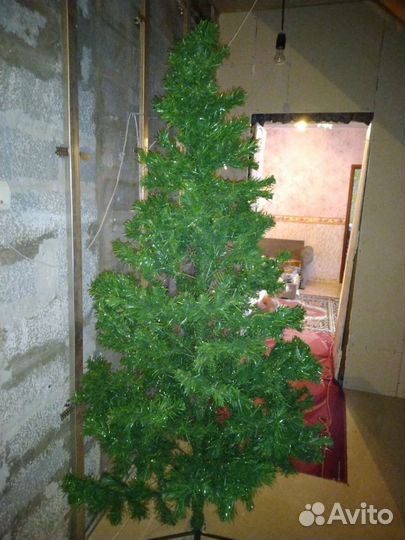 Елка искусственная