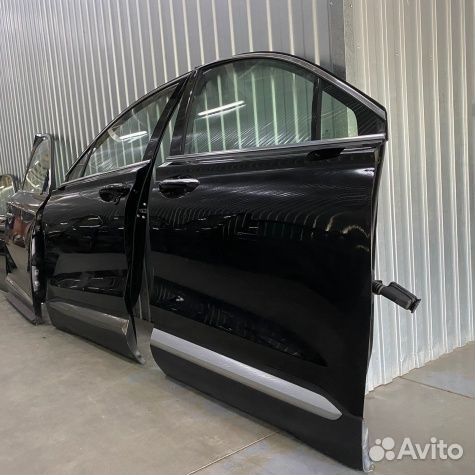 Дверь передняя правая Hyundai Santa Fe 4