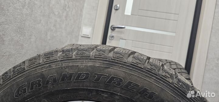 Dunlop Grandtrek Ice 02 225/65 R17