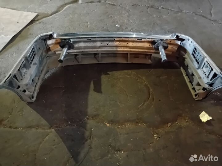 Задний бампер BMW