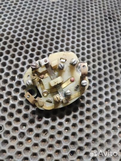 Замок зажигания Иж Урал 6 вольт