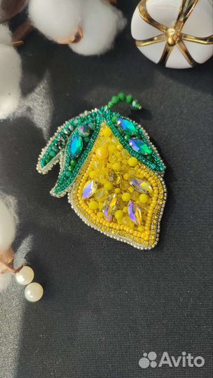 Брошь ручной работы