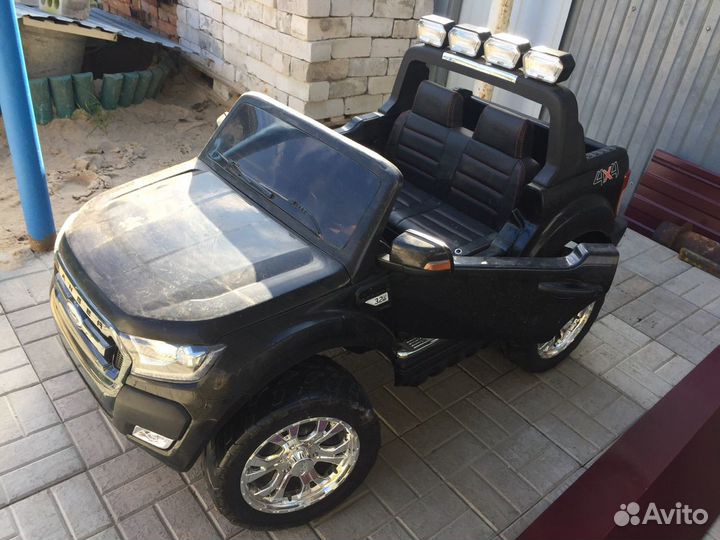 Электромобиль Crazy Car Ford Ranger F650 4WD, черн