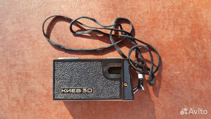 Фотоаппарат 