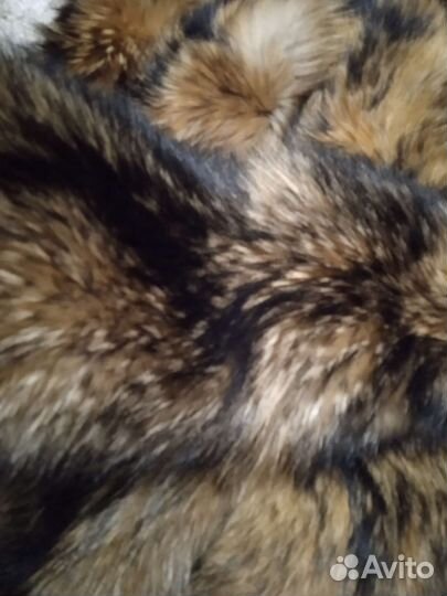 Опушки на капюшон из мех енота