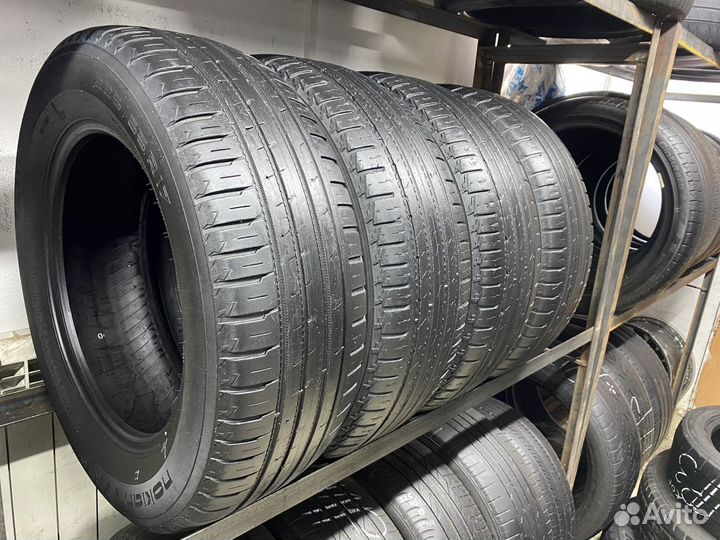 Nokian Tyres Hakka Blue 2 SUV 225/65 R17 106H