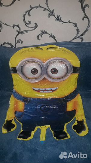 Воздушный шар фигура Миньон