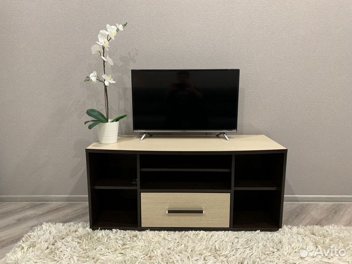 Тумба под телевизор