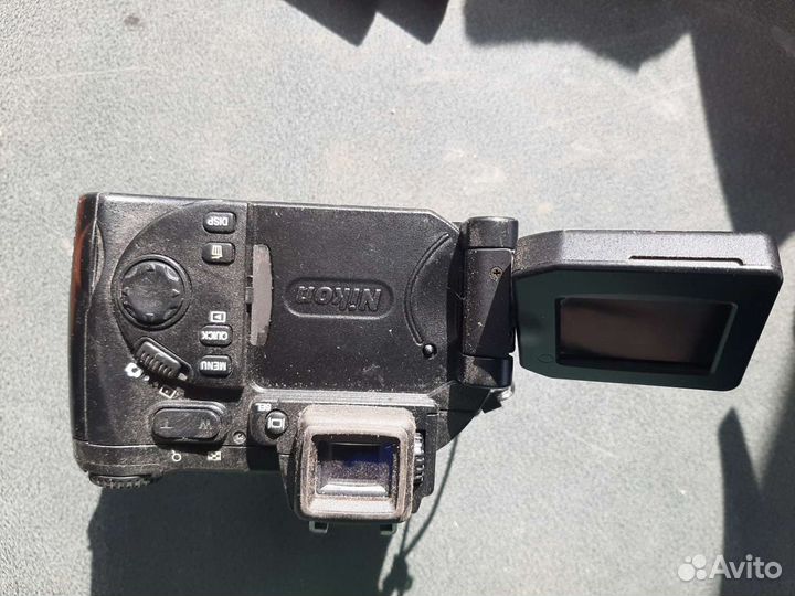 Цифровой фотоаппарат Nikon Coolpix 5700