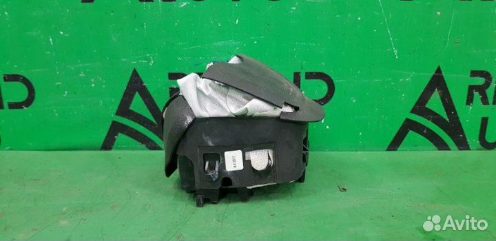 Подушка безопасности (airbag ) в руль Ford