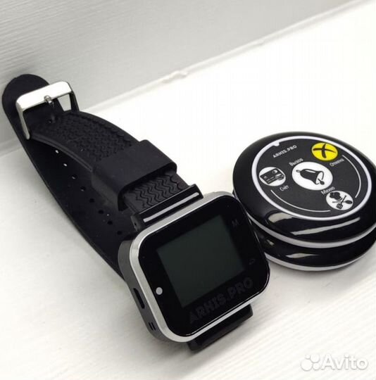 Кнопка вызова официанта модель Смайл и часы