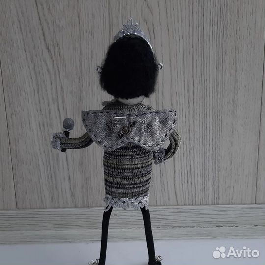 Кукла интерьерная