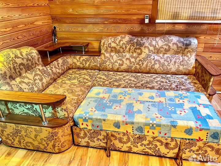 Угловой диван