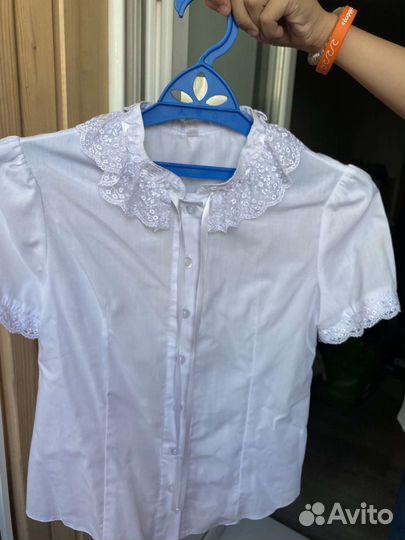 Блузки школьные 134см